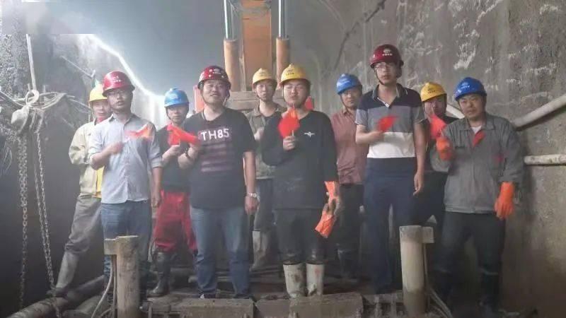 三亚海域发现剧毒僧帽水母? 官方:系蓝瓶僧帽水母 毒性较小