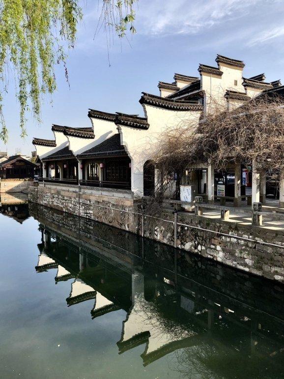 毁灭战士4